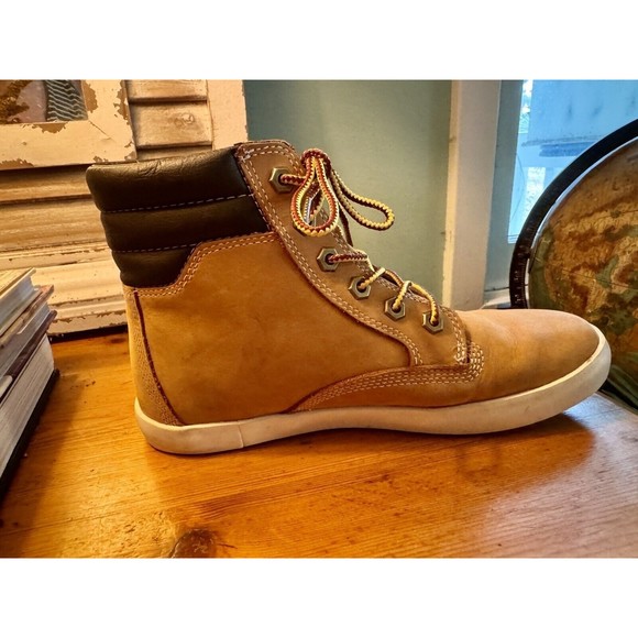 Timberland Dausette Sneaker Ladies Boots size 7 1/2 Tan Brown A1KLZ - Picture 6 of 15